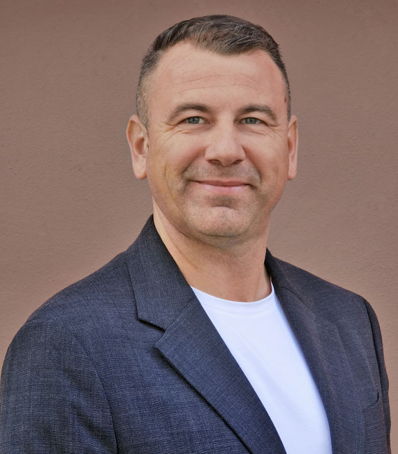 Nebojša Tukodi - agent za nekretnine